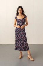 Load image into Gallery viewer, The Collins Top and Dress with Liz Simpson (3 Mondays, February 23rd, March 2nd & 9th, 6-8:30pm)