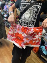 Load image into Gallery viewer, Monday Dec 29th *MORNING* (HOLIDAY BREAK KIDS HALF-DAY SEWING CAMP)