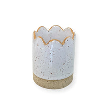 Load image into Gallery viewer, Good Stuff Pots - Ceramic Scallop Thread Catcher