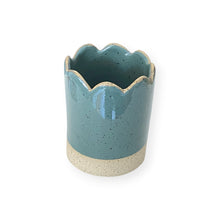 Load image into Gallery viewer, Good Stuff Pots - Ceramic Scallop Thread Catcher