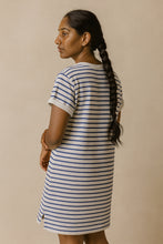 Load image into Gallery viewer, Tshirt/robe Jeanne
