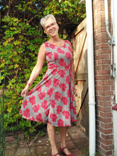 Load image into Gallery viewer, Idun jersey dress - PDF pattern - Ploen Patterns