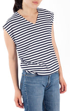Load image into Gallery viewer, 3880 // BOBBIE V-Neck Top