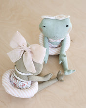 Load image into Gallery viewer, Frog Soft Toy Sewing Pattern