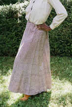 Load image into Gallery viewer, 209 Walking Skirt