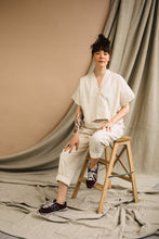 Load image into Gallery viewer, ZW Cropped Shirt