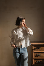 Load image into Gallery viewer, Blouse plissée Henriette