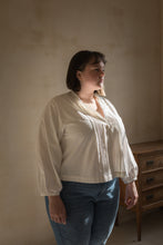 Load image into Gallery viewer, Blouse plissée Henriette