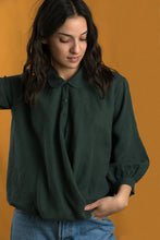 Load image into Gallery viewer, Chemise croisée Jane