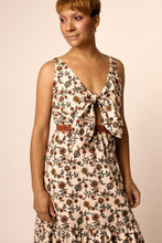 Load image into Gallery viewer, Keyhole front dress sewing pattern
