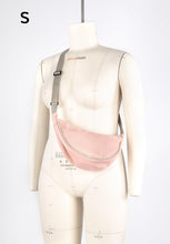 Load image into Gallery viewer, 2024 // GALAXIE 6 - Crossbody Bags