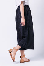 Load image into Gallery viewer, NINNI elastic waist culottes