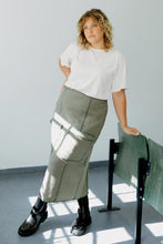 Load image into Gallery viewer, Winter Minirock Schnittmuster MOLLY