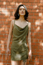 Load image into Gallery viewer, Wasserfall Minikleid Schnittmuster DELILAH