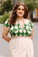 Load image into Gallery viewer, Neckholder Top Schnittmuster WINNIE