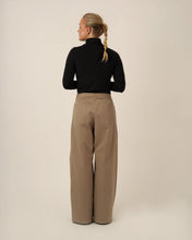 Load image into Gallery viewer, WBM-Bermuda Pants and shorts sewing pattern