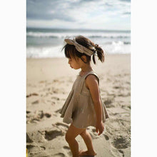 Load image into Gallery viewer, Airy Bow Headband Pattern