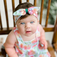 Load image into Gallery viewer, Airy Bow Headband Pattern