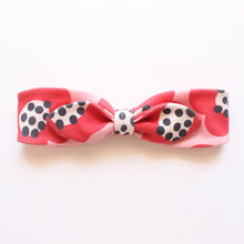 Load image into Gallery viewer, Airy Bow Headband Pattern