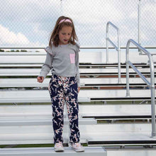 Load image into Gallery viewer, Amity T-Shirt & Sweater Pattern