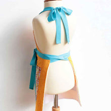Load image into Gallery viewer, Foxy Apron Smock Pattern