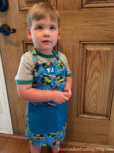 Load image into Gallery viewer, Foxy Apron Smock Pattern