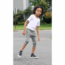 Load image into Gallery viewer, Grunge Raglan T-Shirt Pattern
