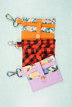 Load image into Gallery viewer, Keychain Card Wallet Sewing Pattern