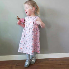 Load image into Gallery viewer, Springy Dress & Pinafore Pattern