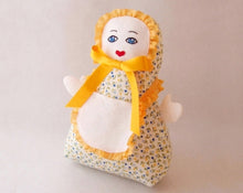 Load image into Gallery viewer, Sweetheart Plush Doll Pattern