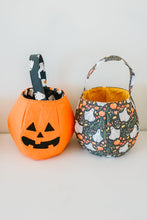 Load image into Gallery viewer, Trick or Treat Basket Sewing Pattern
