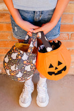 Load image into Gallery viewer, Trick or Treat Basket Sewing Pattern