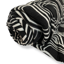 Load image into Gallery viewer, 015 Knit Deadstock Remnant 2m Bundle
