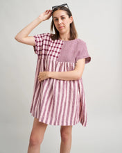 Load image into Gallery viewer, COMING SOON Beginner Garment: Colour Block Top with Ariane Clark (Wednesday, September 23rd &amp; 30th)
