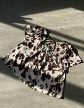 Load image into Gallery viewer, The Dayscape Top with Liz Simpson (2 Wednesdays, May 13th &amp; 20th, 6-9pm)
