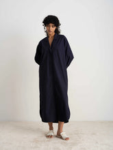 Load image into Gallery viewer, Genra Top by Daughter Judy (Sunday 10am, January 11th, 18th, 25th, Feb 1st)
