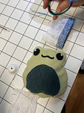 Load image into Gallery viewer, Kids Sewing Club! SCHOOLS OUT 2026! (PA Days) half-day Stuffy making workshops
