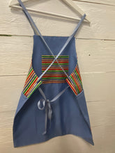 Load image into Gallery viewer, Beginner Sewing Project: Child&#39;s Reversible Apron (Wednesday Dec 10th, 6-9pm)
