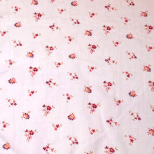 Load image into Gallery viewer, Lightweight Floral Cotton Voile - Peach Posies
