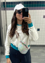 Load image into Gallery viewer, Easy Quilted Crossbody Bag, with Ariane Clark (Friday January 23rd, or Wednesday February 4th 5:30-8:30pm)
