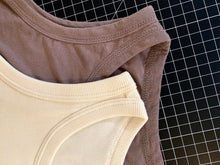 Load image into Gallery viewer, Blomma Top with Liz Simpson (Sun Aug 16th, 10-1pm or Wed Aug 19th, 6-9pm)
