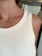 Load image into Gallery viewer, Blomma Top with Liz Simpson (Sun Aug 16th, 10-1pm or Wed Aug 19th, 6-9pm)
