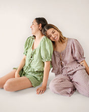 Load image into Gallery viewer, The Ruffle Brunch Shorts with Emma Moeller (Sunday July 12th, 10-4pm)
