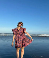 Load image into Gallery viewer, The Dolly Dress with Ariane Clark (April 22nd, 29th and May 6th, 6-9pm)
