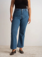 Load image into Gallery viewer, Classic Denim JEANS with Liz Simpson (5 wks Oct 19, 26, Nov 2, 9, 16)
