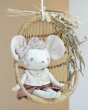 Load image into Gallery viewer, Sewing Pattern - mouse doll

