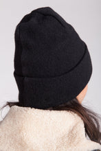 Load image into Gallery viewer, Simple beanie sewing pattern
