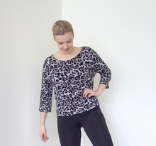 Load image into Gallery viewer, Eira top PDF Pattern - Ploen Patterns
