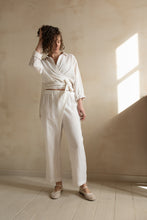 Load image into Gallery viewer, Pantalon asymétrique Elvis
