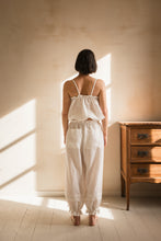 Load image into Gallery viewer, Bloomer Harper
